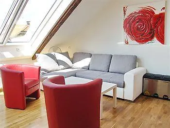 **** Lägenhetshotell Residence Vocelova Prag Tjeckien